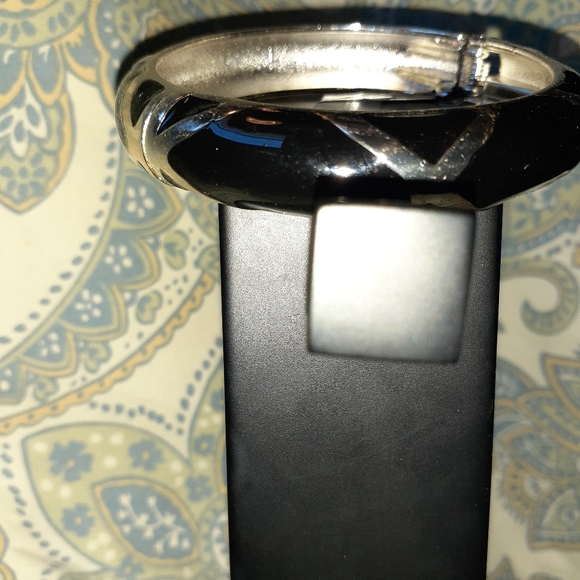 Spring bracelet - Picture 4 of 4